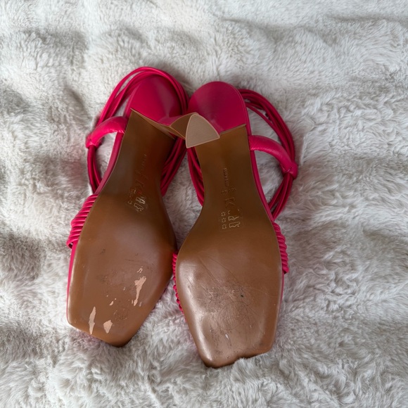 Mercedes Castillo Pink Salma Heeled Sandal - Picture 5 of 6